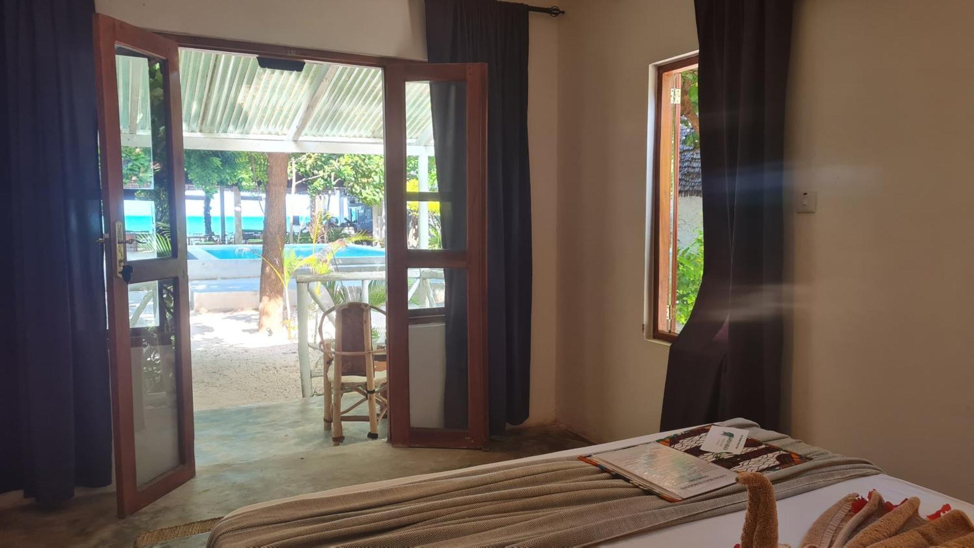 Garden Beach Bungalows Jambiani Jambiani  Rum bild