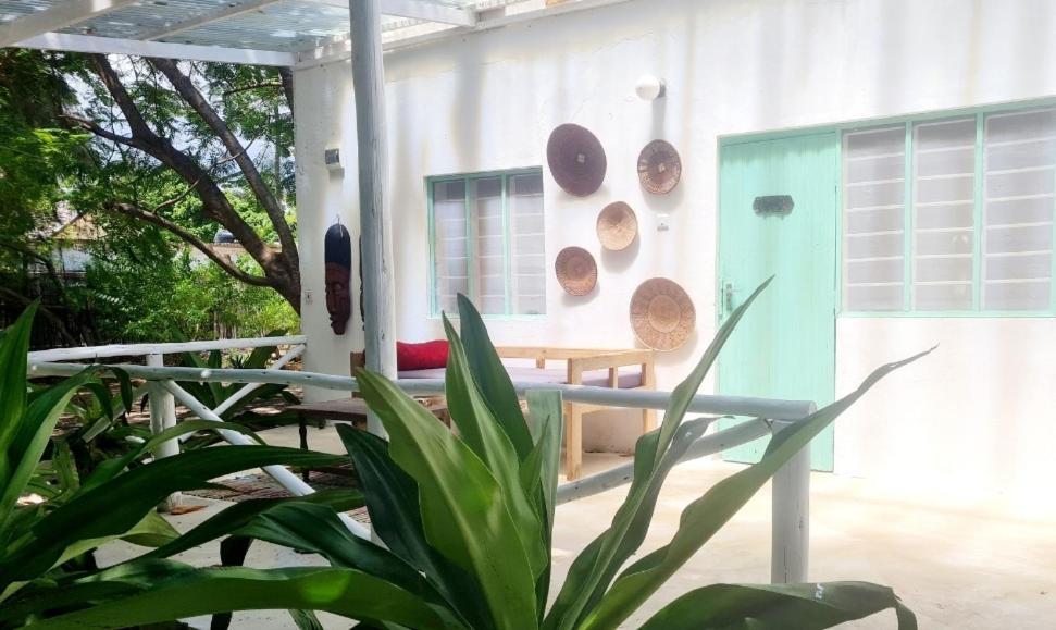Garden Beach Bungalows Jambiani Jambiani  Rum bild